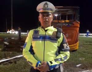 Pasukan Ditlantas Polda Sumbar Langsung Turun ke TKP Kecelakaan Bus Pariwisata