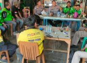 Satlantas Polresta Padang Gelar Kegiatan “Polantas Menyapa” Bersama Masyarakat dan Komunitas Gojek