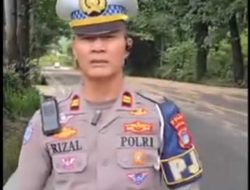 Jalan Licin di Lintas Malibo Anai Pengendara Panit Hindari Tumpahan CPO, Puluhan Personel Ditlantas Polda Sumbar Diterjunkan