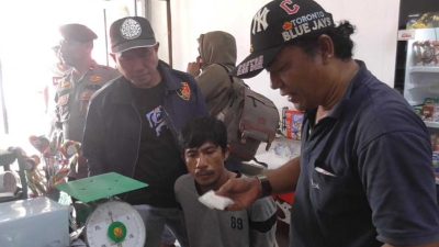 Satres Narkoba Bukittinggi Dipimpin AKP Nofridal Gagalkan Modus Sabu dalam Kerupuk Sanjai, Satu Orang Ditangkap