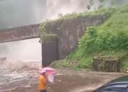 Air Terjun Lembah Anai Meluap, Akses Padang–Bukittinggi Ditutup Sementara