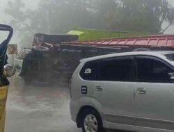 Kecelakaan Beruntun Terjadi di Sitinjau Lauik Panorama Dua