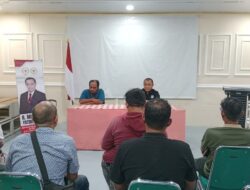 Dari Awal Bencana, Muslim M Yatim Salurkan Air Bersih untuk Warga Terdampak