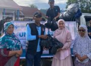 BEM UNSYKA Salurkan Bantuan Sembako untuk Warga Terdampak Banjir Bandang di Padang
