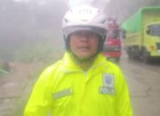 Dua Mobil Rusak di Sitinjau Lauik, Satlantas Polresta Padang Terapkan Sistem Buka Tutup Arus