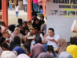 Makan Bersama Korban Banjir, Raffi Ahmad Salurkan Bantuan Miliaran Rupiah di Sumbar