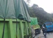 Tiga Mobil Rusak di Pendakian Sitinjau Lauik, Polisi Urai Kemacetan Lalu Lintas