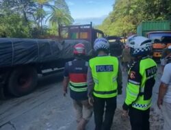 Laka Beruntun Tiga Truk, Jalur Padang–Solok Lumpuh Total Selama 7 Jam, Polisi Masih Lakukan Evakuasi Truk