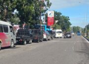 Antrean Panjang BBM di Padang: Di Tengah Banjir dan Kunjungan Presiden, Warga Bertahan di SPBU