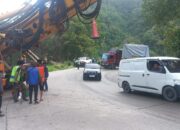 Rem Blong di Kelok Banto Sitinjau Lauik, Empat Kendaraan Terlibat Kecelakaan