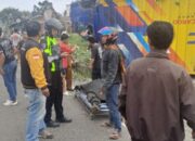 Kecelakaan Beruntun Terjadi di Pendakian Panyalaian, Truk Kargo Terguling