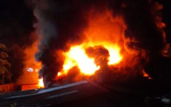 Kebakaran Hanguskan Rumah di Dekat Kampus UNP Lubuk Buaya, Warga: Terjadi Saat Akan Salat Subuh